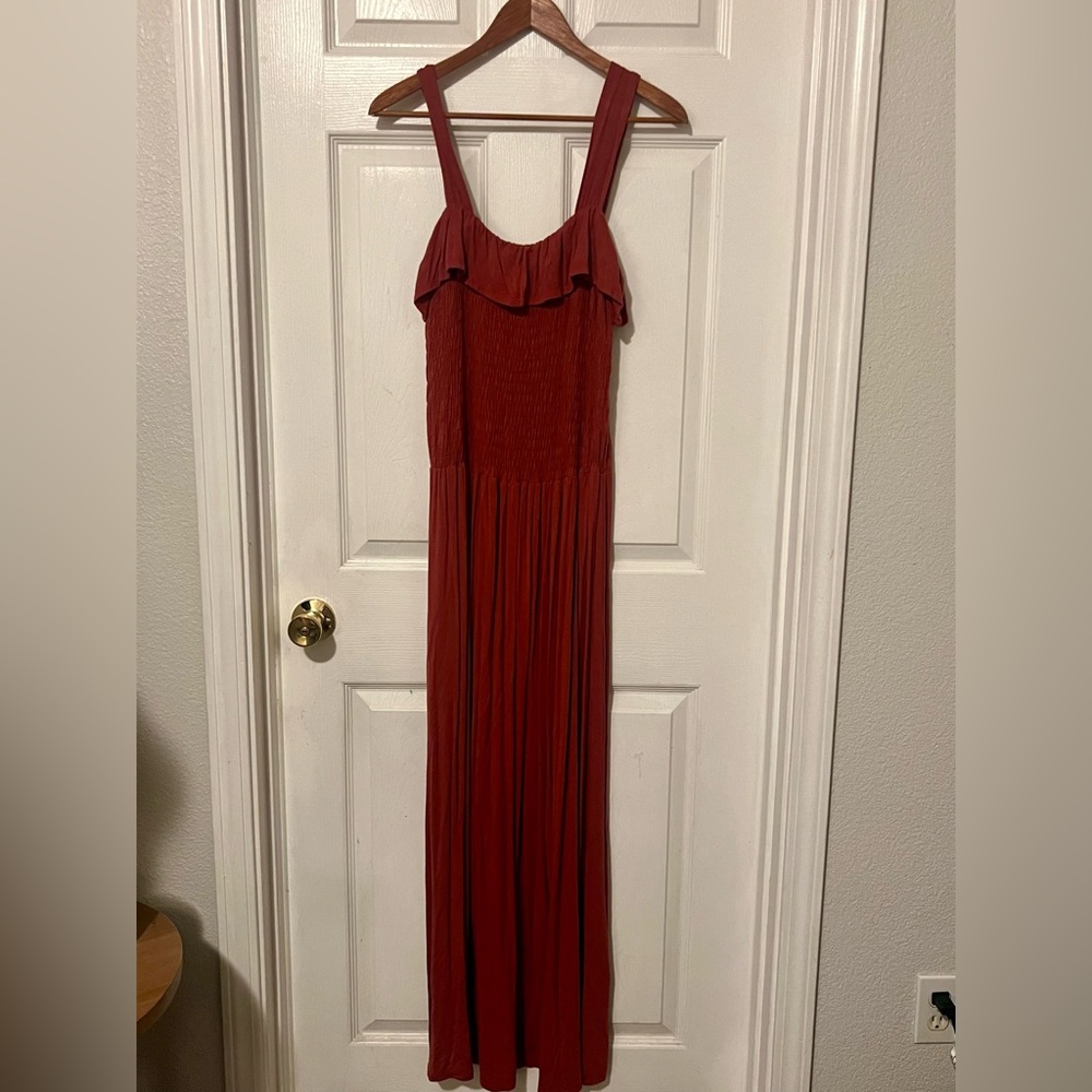 Rust Sleeveless Maxi Dress